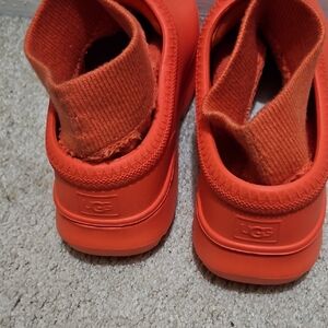 UGG Kids Vibrant Orange Slippers